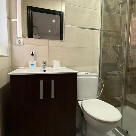 Azonaicas Apartman *