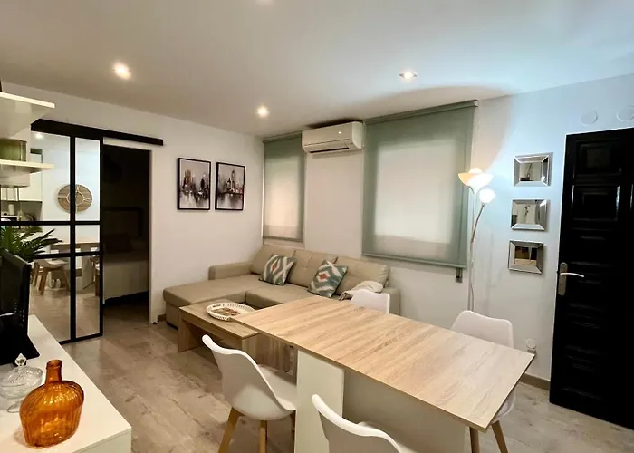 Azonaicas דירה *