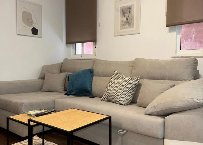 Azonaicas דירה *