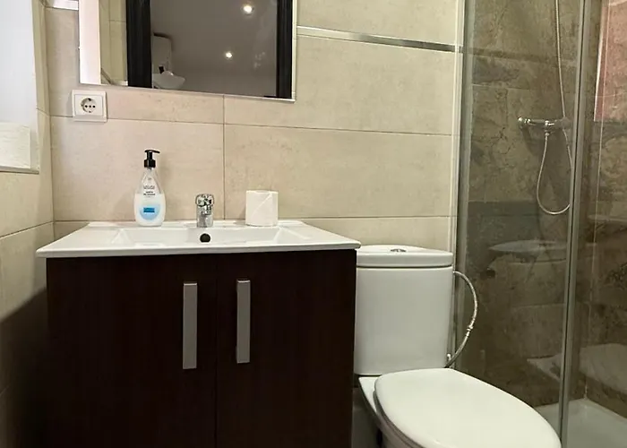 Azonaicas דירה *